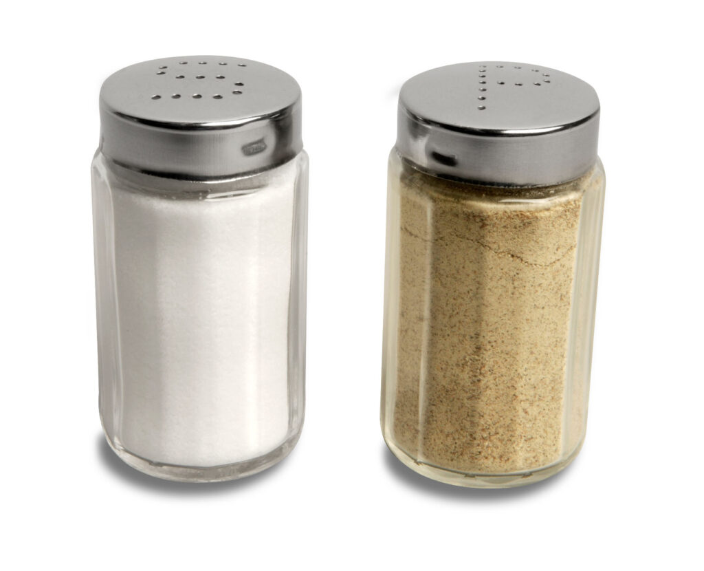 SALT OCH PEPPARSATS, Glas